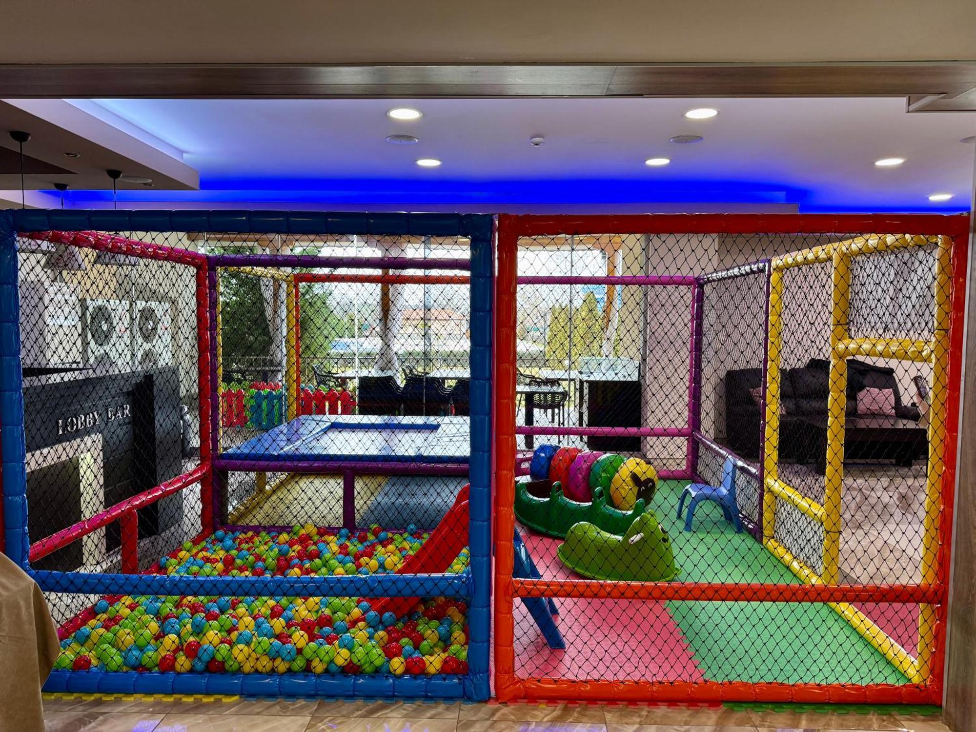 Spa Kompleks Raiski Kat Dimitrovgrad  Exteriör bild