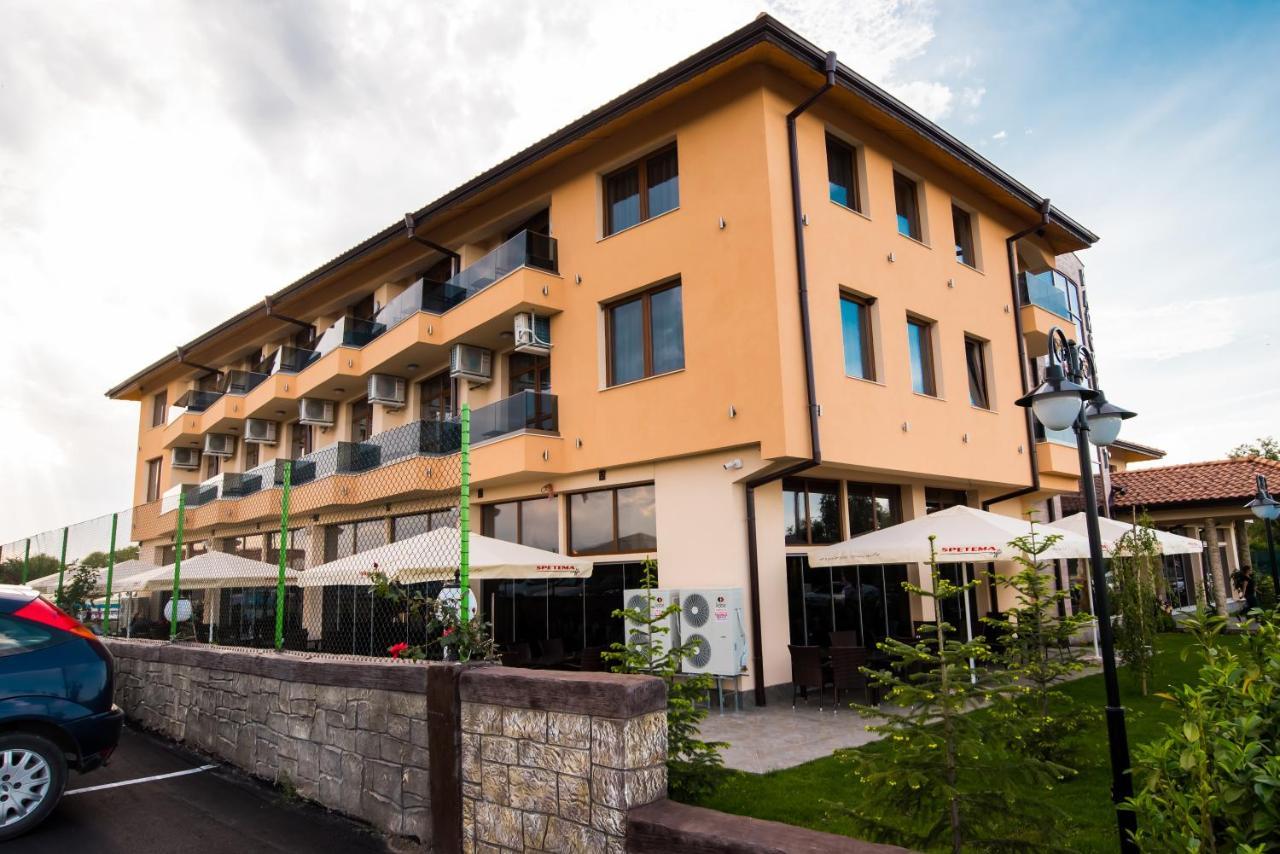 Spa Kompleks Raiski Kat Dimitrovgrad  Exteriör bild