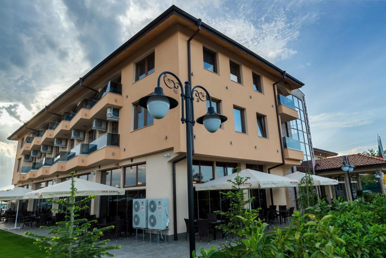 Spa Kompleks Raiski Kat Dimitrovgrad  Exteriör bild