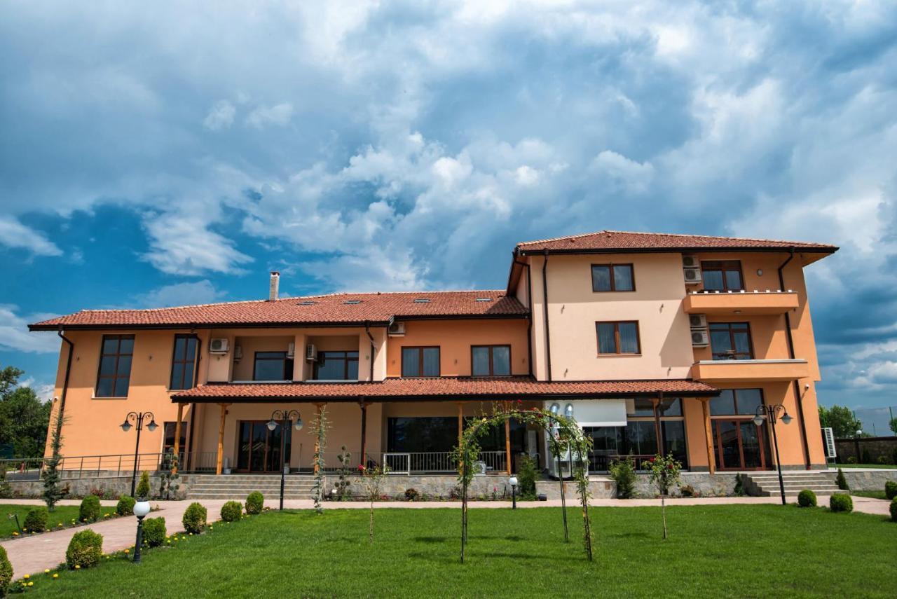 Spa Kompleks Raiski Kat Dimitrovgrad  Exteriör bild