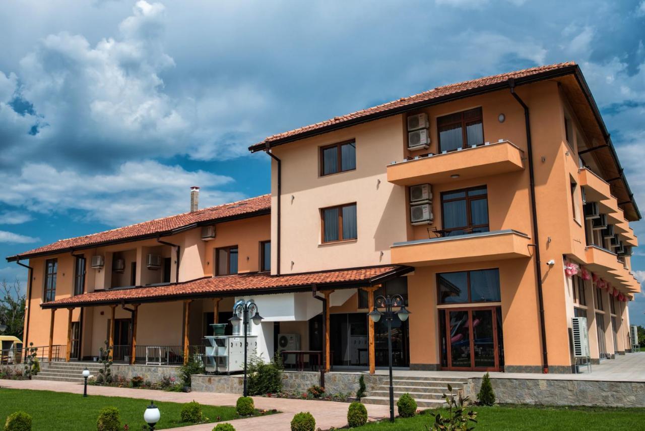 Spa Kompleks Raiski Kat Dimitrovgrad  Exteriör bild